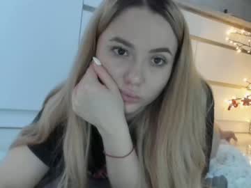 webcam girl meryfoxxx capture image #4622271