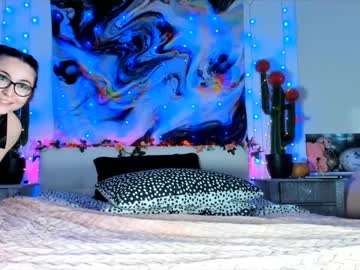 webcam girl littlee33 capture image #79355