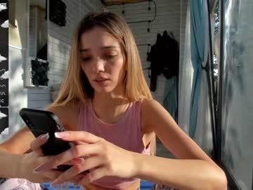 webcam girl sassyt33n capture image #3991155