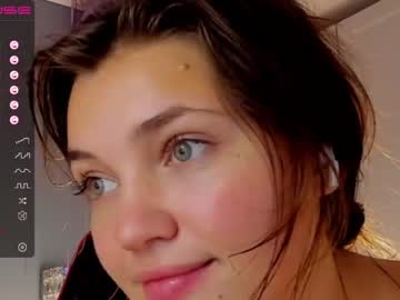 webcam girl michelle_mir capture image #5259655
