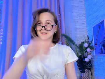 webcam girl helenahayley capture image #3220405