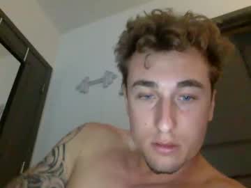 webcam man fit_italian_model capture image #5571496