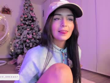 webcam girl annie_dreams capture image #1124443