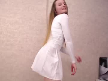 webcam girl emilia_karter capture image #1781459