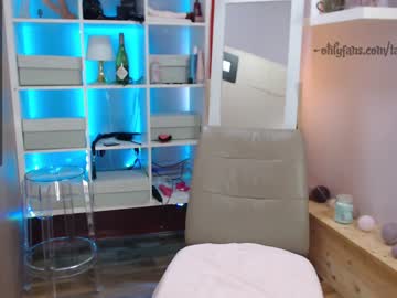 webcam girl taralanes capture image #1339430