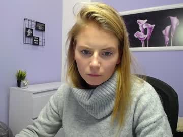 Cam for julie_wayne