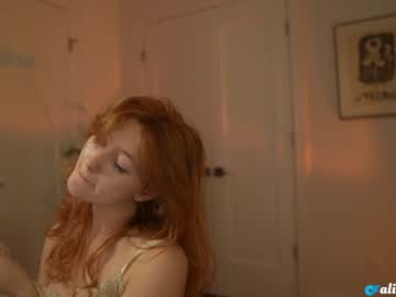 webcam girl alisonrouge capture image #4991047