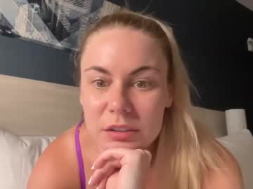 webcam girl leannequeen113 capture image #3509697