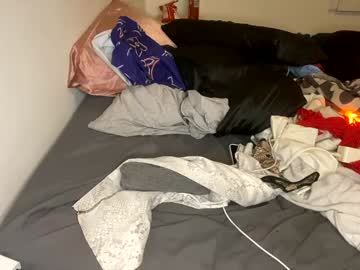 Cam for lepetieviolet69