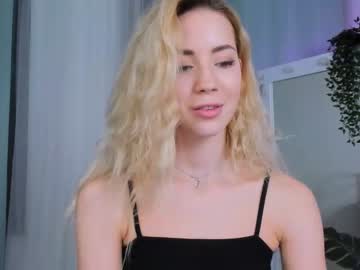 webcam girl emmi_rosee capture image #1894848