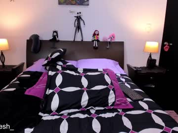 webcam girl kellytesh capture image #1553510
