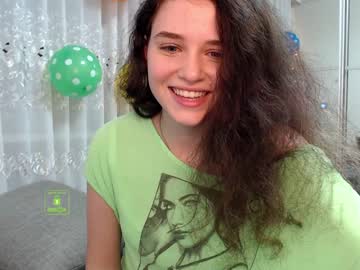 webcam girl demurelixir capture image #395720