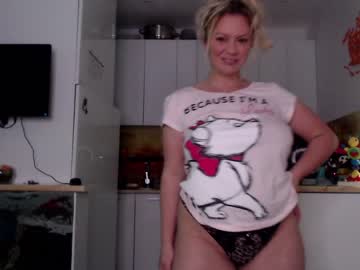 webcam girl kiradivine capture image #2893744