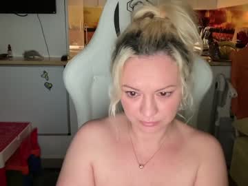 webcam girl kiradivine capture image #5017572