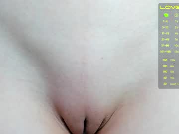webcam girl _witch__ capture image #2037827