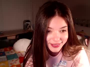 webcam girl christine_horny capture image #1535770