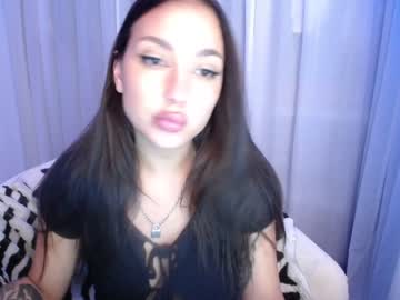 webcam girl eevie_moon capture image #3751143