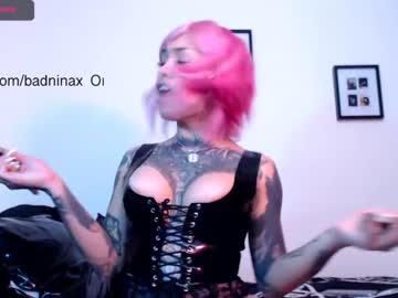 webcam tranny ninasuicide capture image #1477604