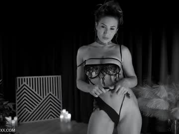 webcam girl provocatrixx capture image #5419730