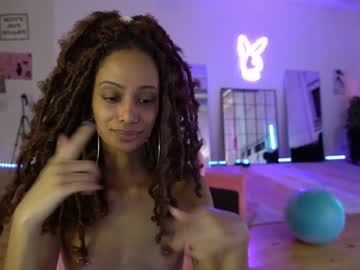 webcam girl sasha_amour capture image #1700217