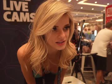 webcam girl blondiekayy capture image #4808031
