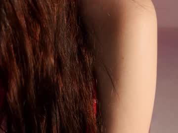 webcam girl ella_knockers_xl capture image #3272505