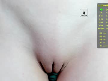 webcam girl _witch__ capture image #1281402