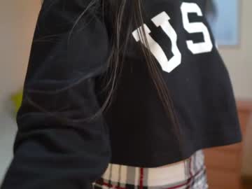 webcam girl cielo69_ capture image #2695103