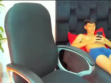 webcam man michael_twink18 capture image #5500811