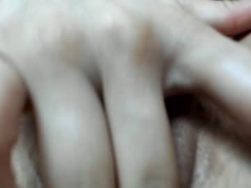 webcam girl 9harlotte99 capture image #2695948