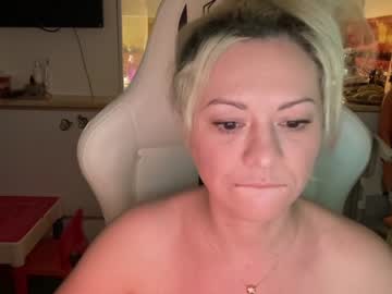 webcam girl kiradivine capture image #5055649