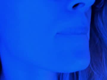 webcam girl linellali capture image #4119577