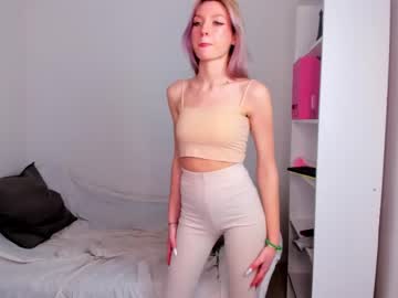 webcam girl princess_hug capture image #4860171
