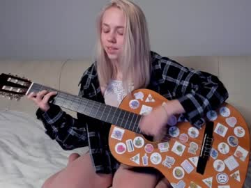 webcam girl sweet_eva_stone capture image #1370548