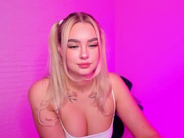 webcam girl 8a8y_nura capture image #1904326