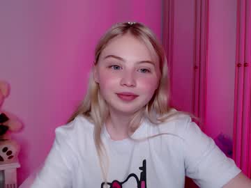 webcam girl shy_blondiee capture image #5160728