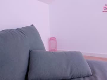 webcam girl aalliyahh capture image #4041989