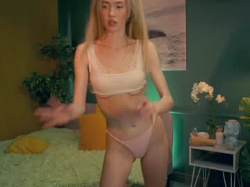 webcam girl lolly_bella_ capture image #688393