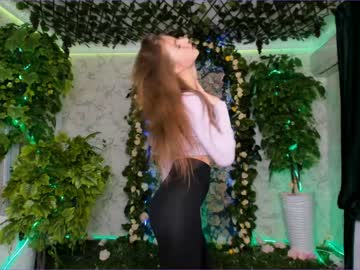webcam girl elizabeth_wong capture image #466946