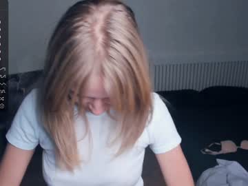 webcam girl lol_rush capture image #5516910