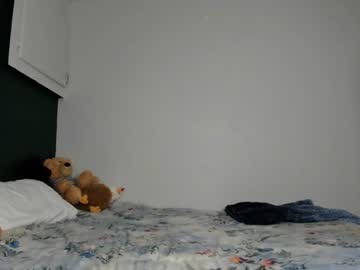 webcam girl innocentprovenguilty capture image #820150