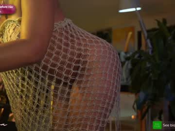 webcam girl arletnoa capture image #4283206