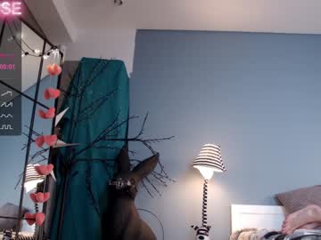 webcam girl careful_i_bite capture image #5111544