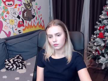 webcam girl avrora_bell capture image #4784826