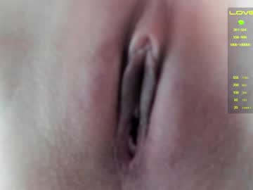 webcam girl _witch__ capture image #2632048