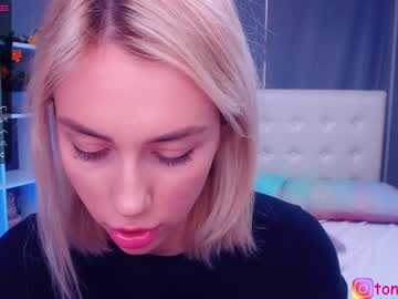 webcam girl tonsykaprina capture image #486362