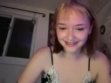 Cam for lemoncakegf