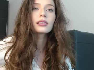 webcam girl isia_slay capture image #3092117