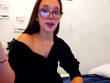webcam girl ellie_leen capture image #2129882