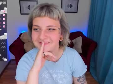 webcam girl yolandi_toit capture image #3299622